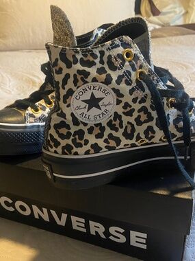 Womens Size 9 Customized Converse Platform High Top